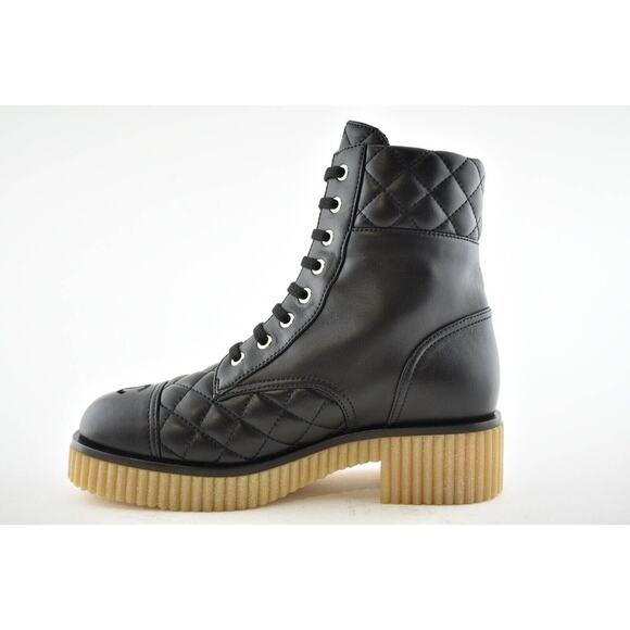 Chanel 20B Black Quilted CC Platform Combat Lace Up Ankle Short Moto Boot 37.5 - Picture 7 of 9
